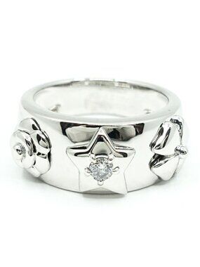 Chanel 18k White Gold Pickpocket Diamond Ring Camellia Star